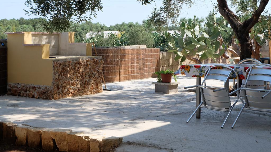 Oasi San Pio Apartment Porto Cesareo Exterior foto